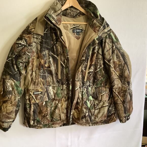 Guide Series Men's XL Camoflage Winter Hunting Coat - Waterproof - Thinsulate - Picture 1 of 11
